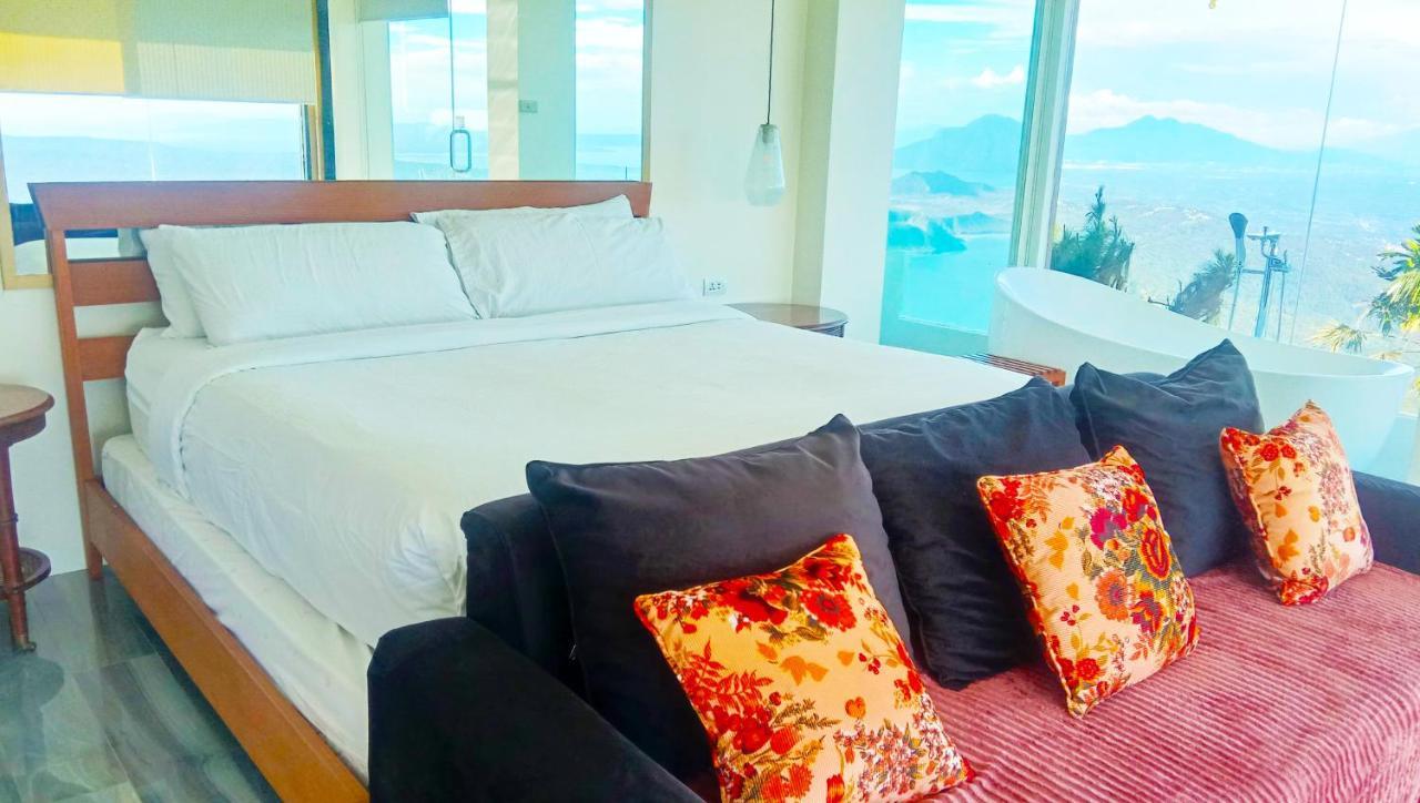 The Carmelence View Bed & Breakfast Tagaytay City Bagian luar foto