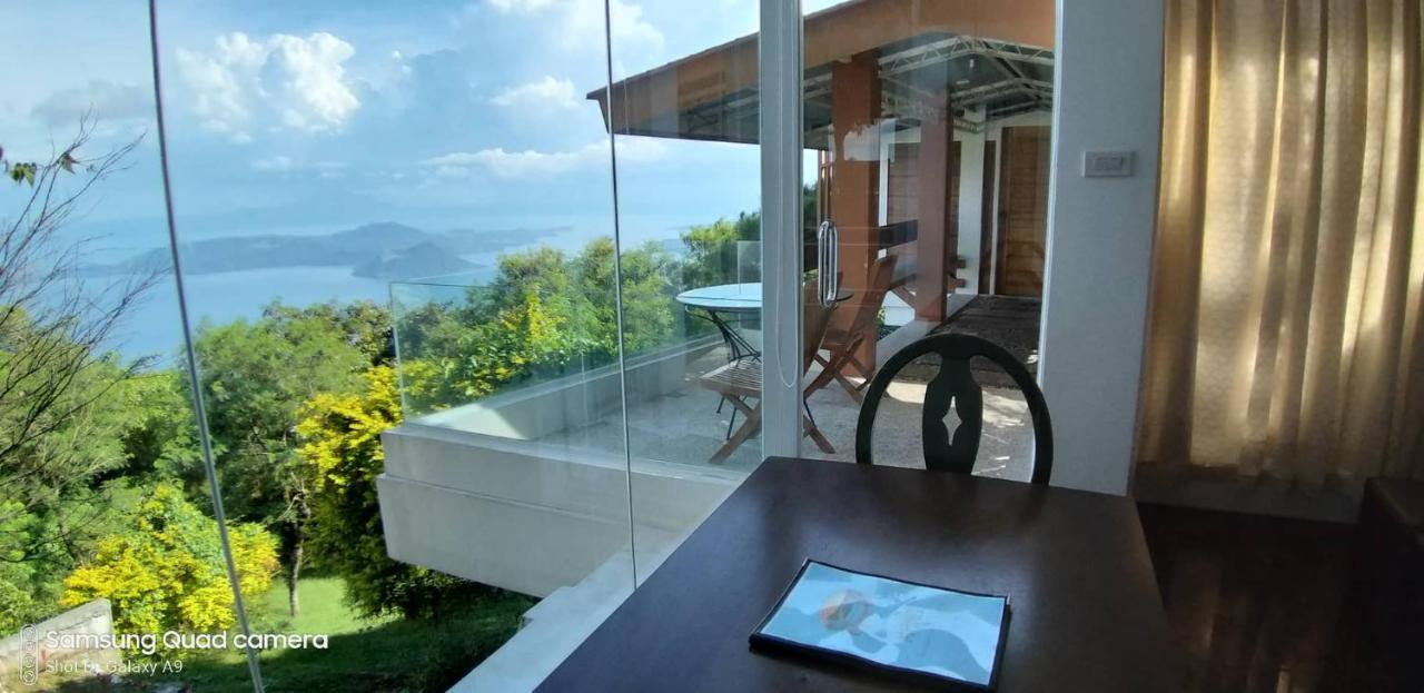 The Carmelence View Bed & Breakfast Tagaytay City Bagian luar foto