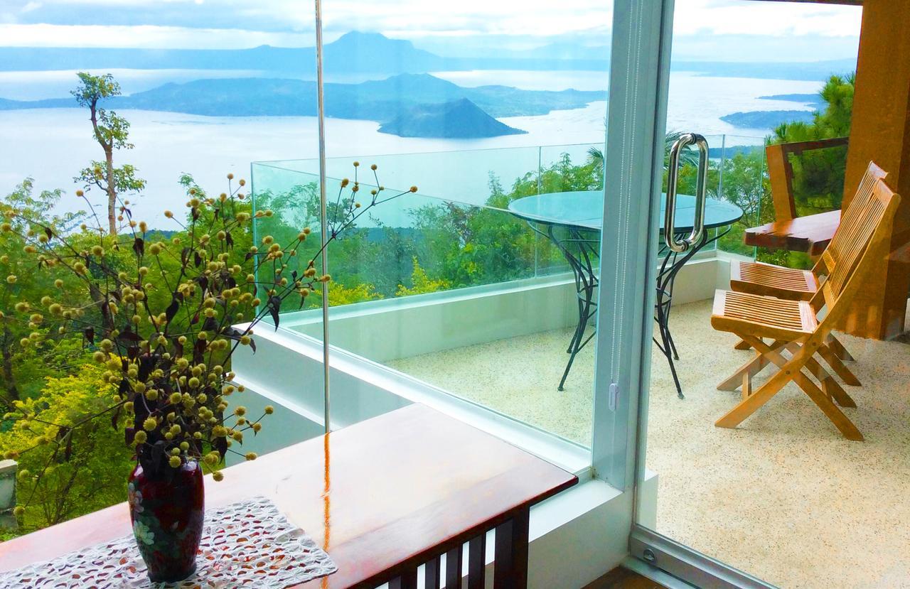 The Carmelence View Bed & Breakfast Tagaytay City Bagian luar foto