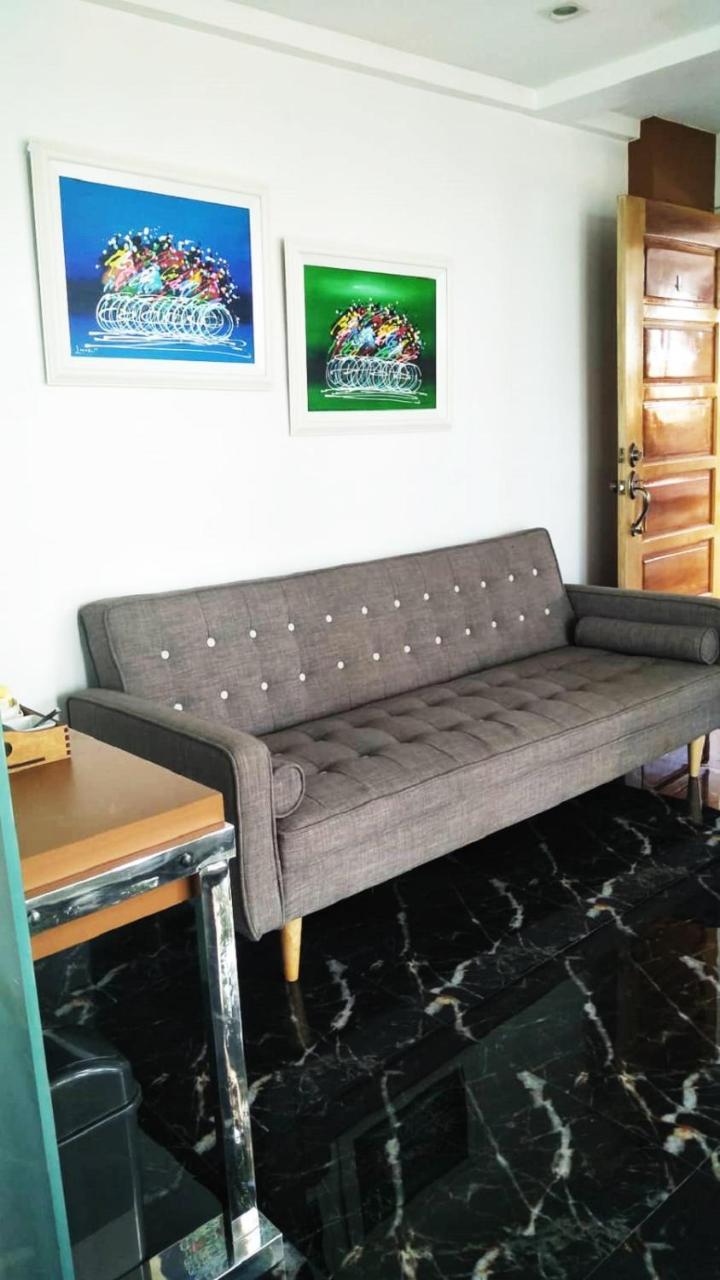 The Carmelence View Bed & Breakfast Tagaytay City Bagian luar foto
