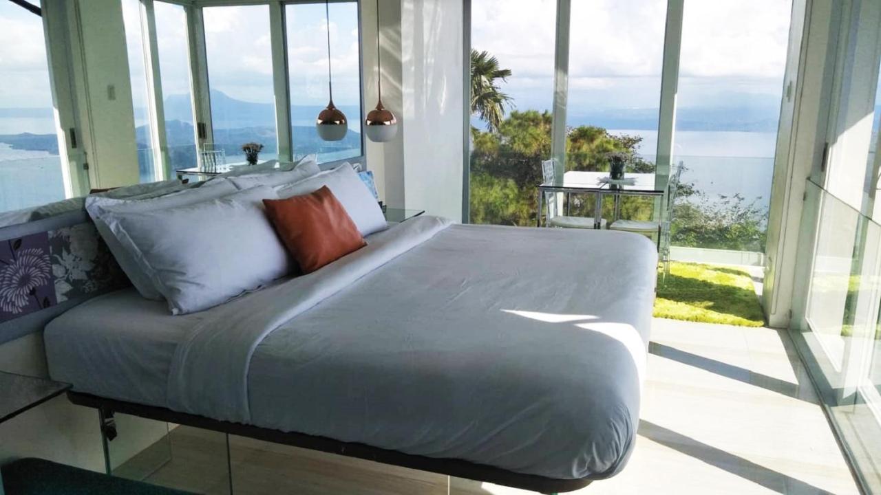 The Carmelence View Bed & Breakfast Tagaytay City Bagian luar foto